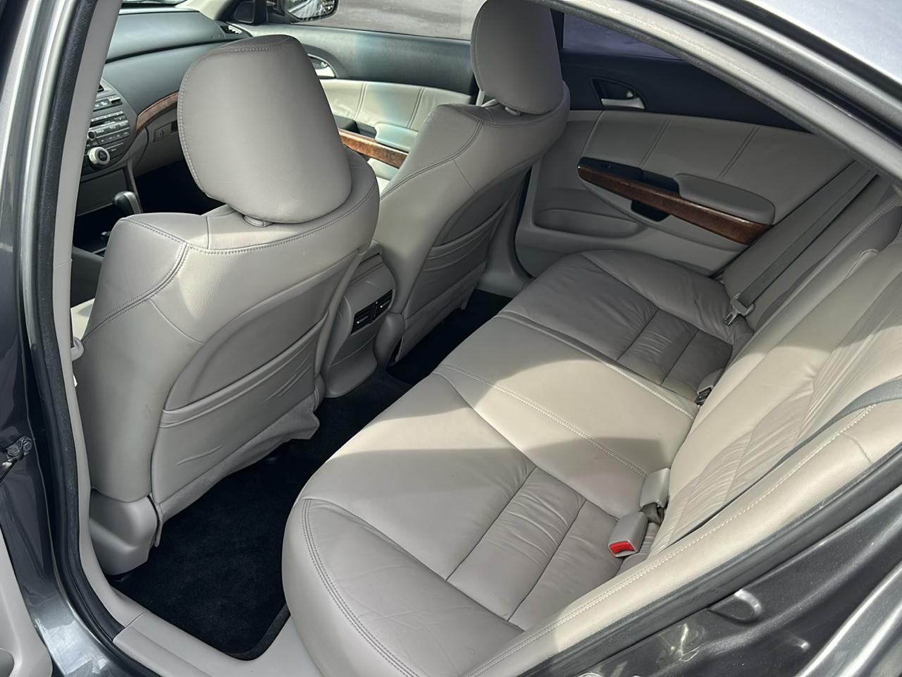 Honda Accord EX-L Sedan AT 2012