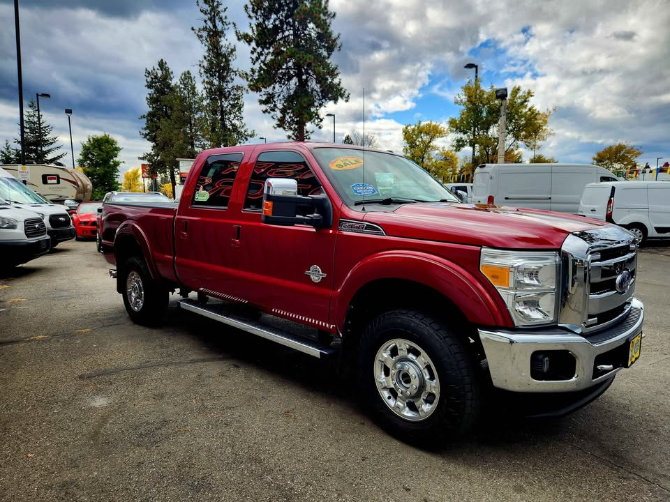 Ford Super Duty F-350 SRW Crew Cab 156" Lariat 2014 Ford Super Duty F-350 SRW Crew Cab 156" Lariat 2014