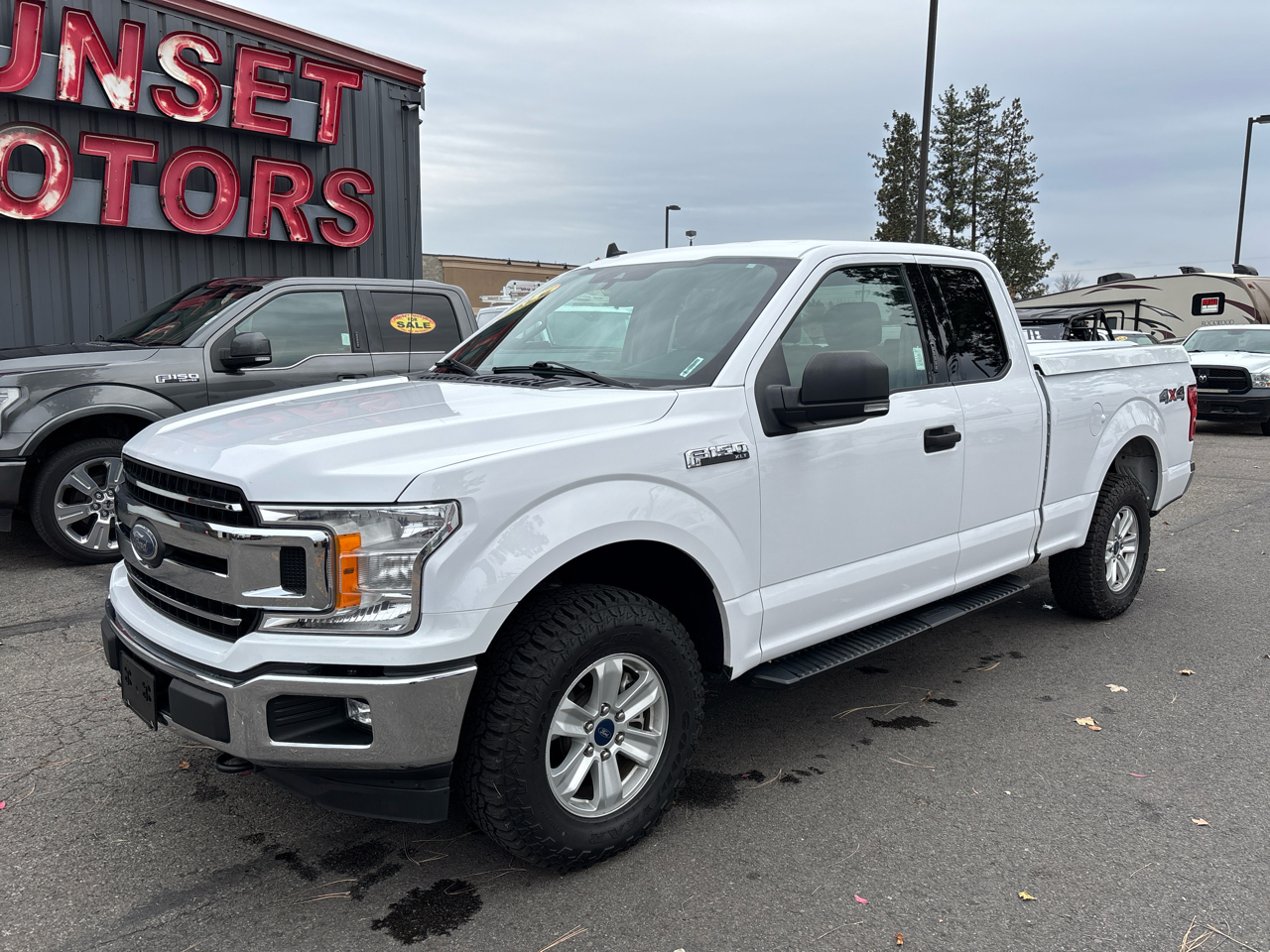 2020 Ford F-150 4WD SuperCab 145" XLT