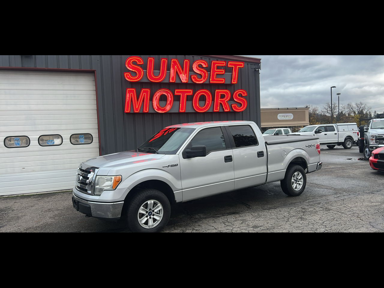 2010 Ford F-150 4WD SuperCrew 157" XLT
