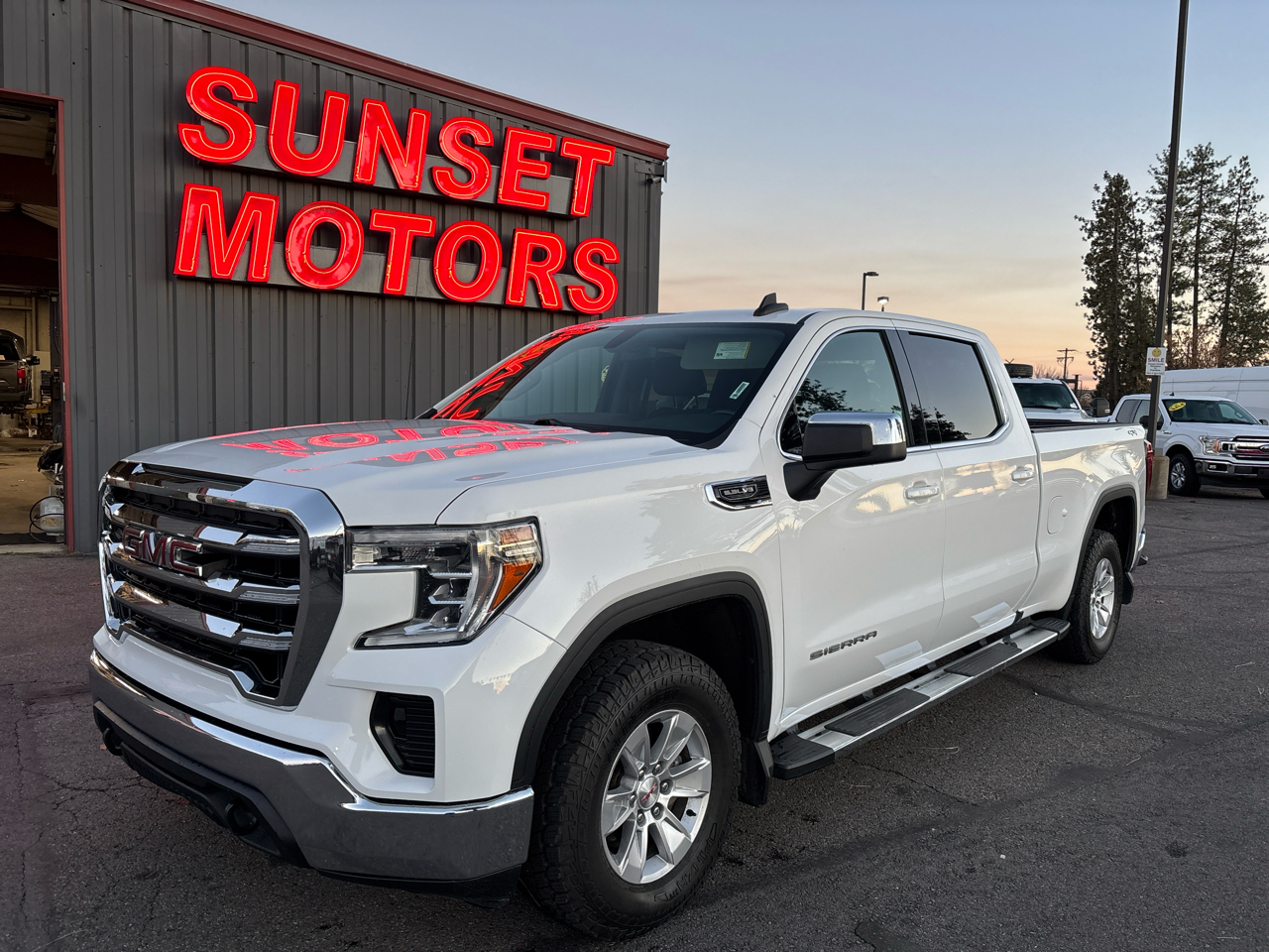 2019 GMC Sierra 1500 4WD Crew Cab 147" SLE