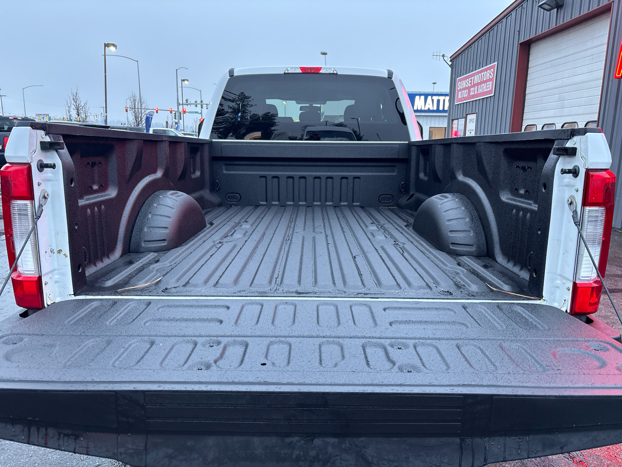 Ford Super Duty F-350 SRW XLT 4WD SuperCab 8' Box 2019