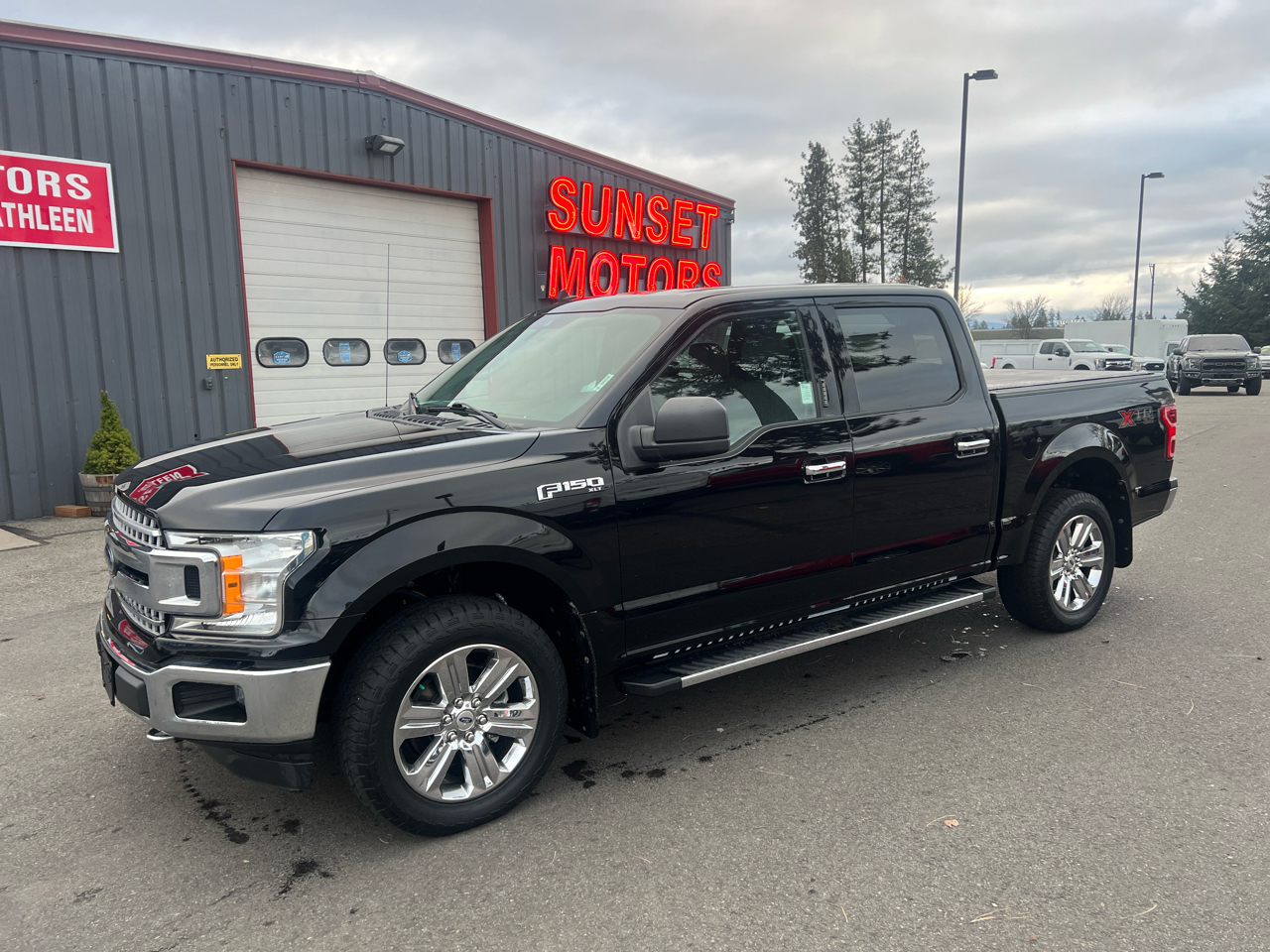 2019 Ford F-150 4WD SuperCrew 145" XLT