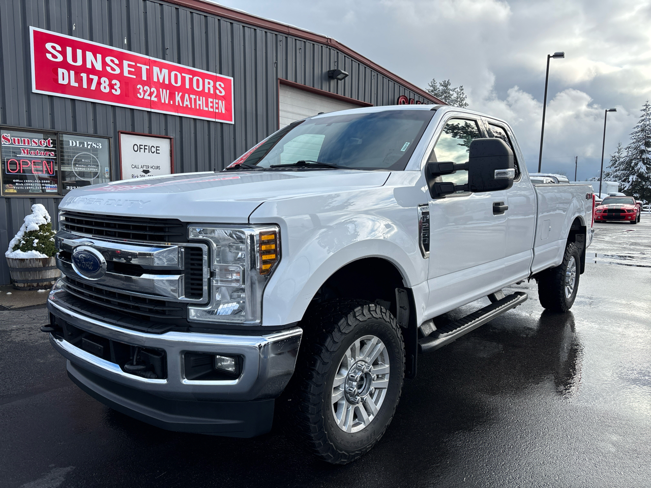 2019 Ford Super Duty F-250 SRW XLT 4WD SuperCab 8' Box