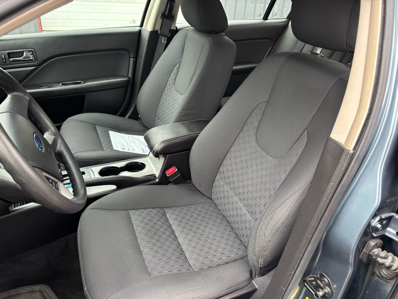 Ford Fusion 4dr Sdn SE FWD 2012