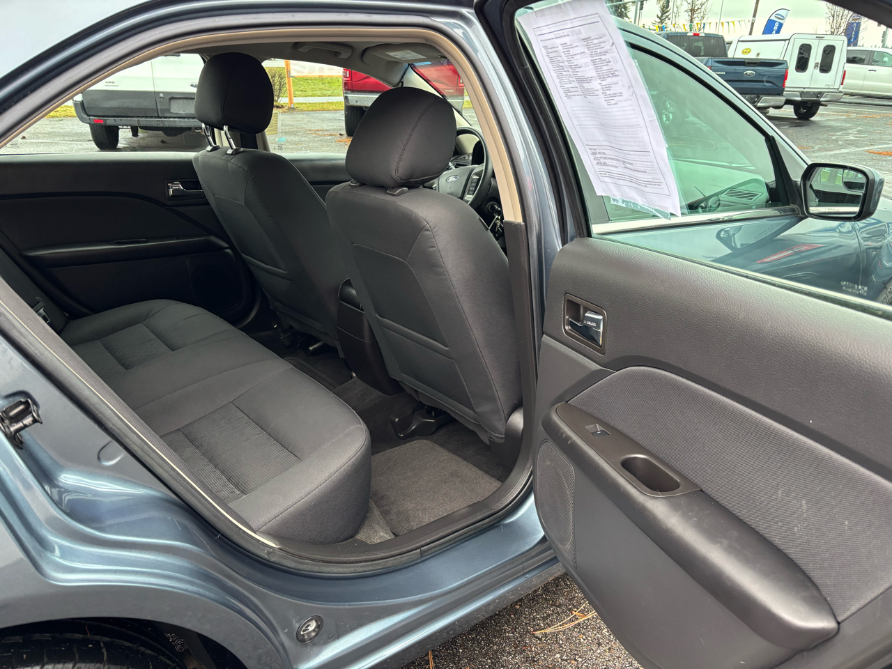 Ford Fusion 4dr Sdn SE FWD 2012