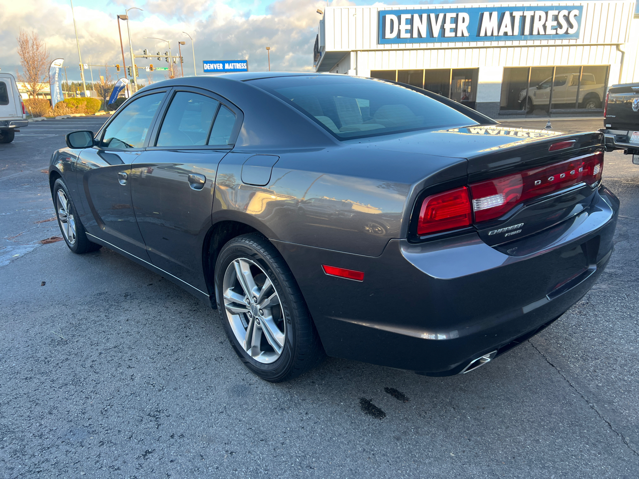 Dodge Charger 4dr Sdn SE AWD 2014