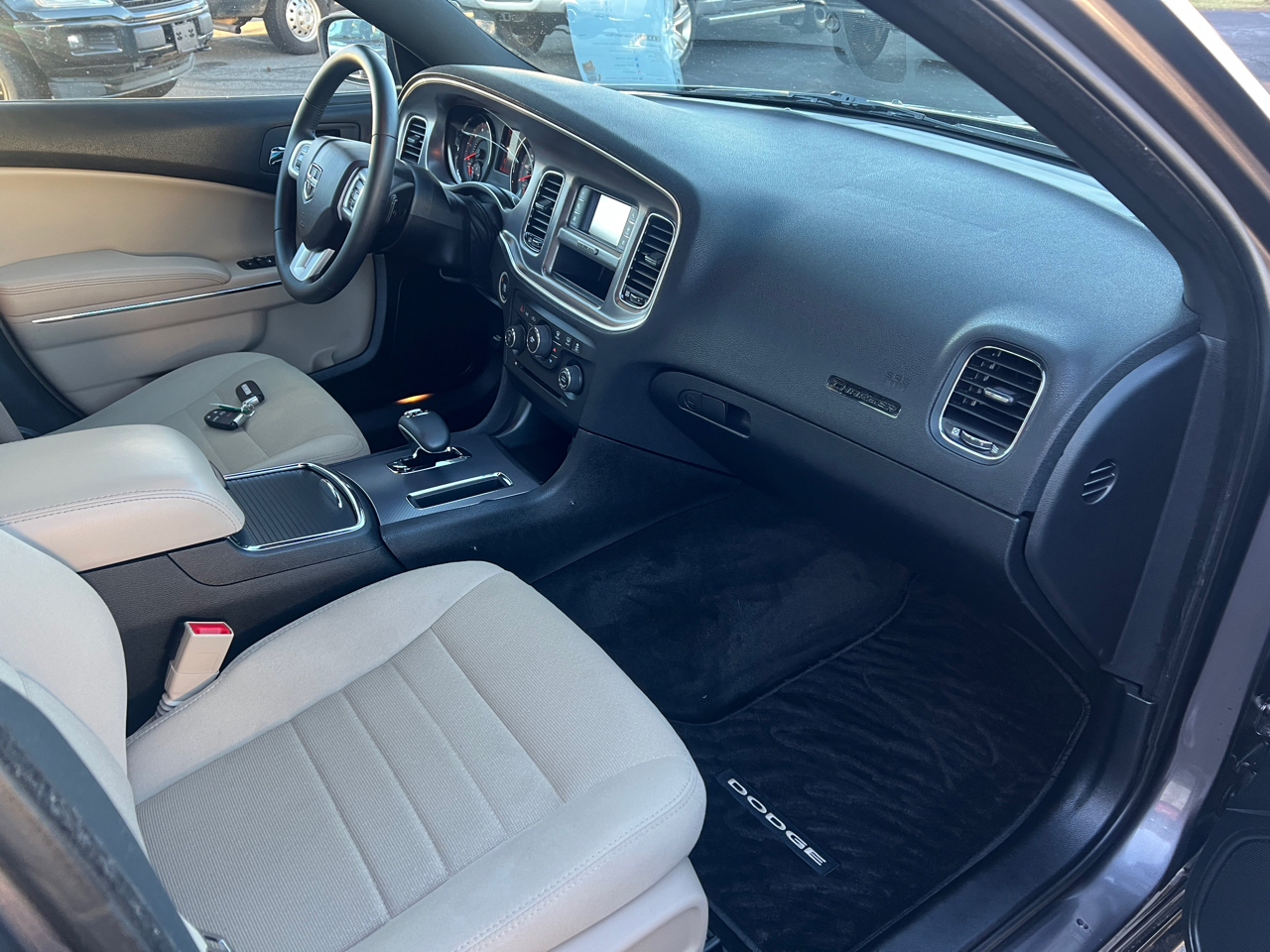 Dodge Charger 4dr Sdn SE AWD 2014