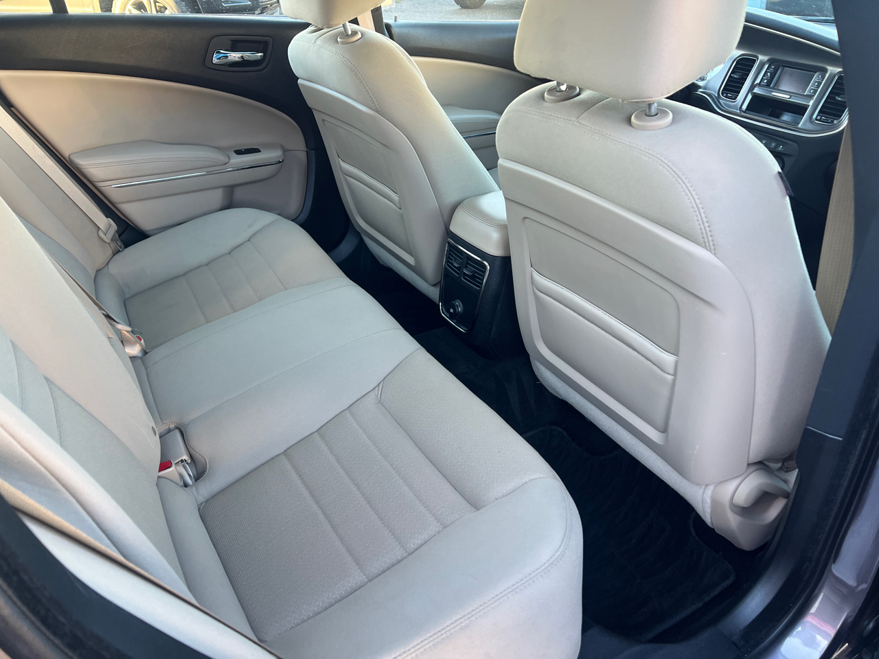 Dodge Charger 4dr Sdn SE AWD 2014