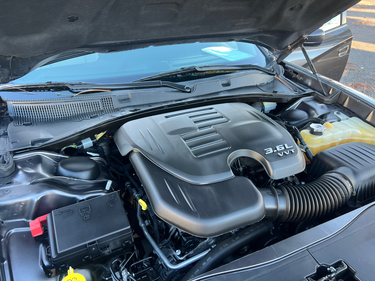 Dodge Charger 4dr Sdn SE AWD 2014