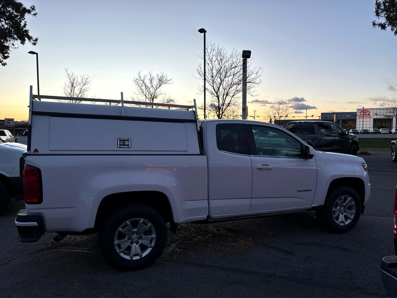 Chevrolet Colorado 4WD Ext Cab 128.3" Work Truck 2019
