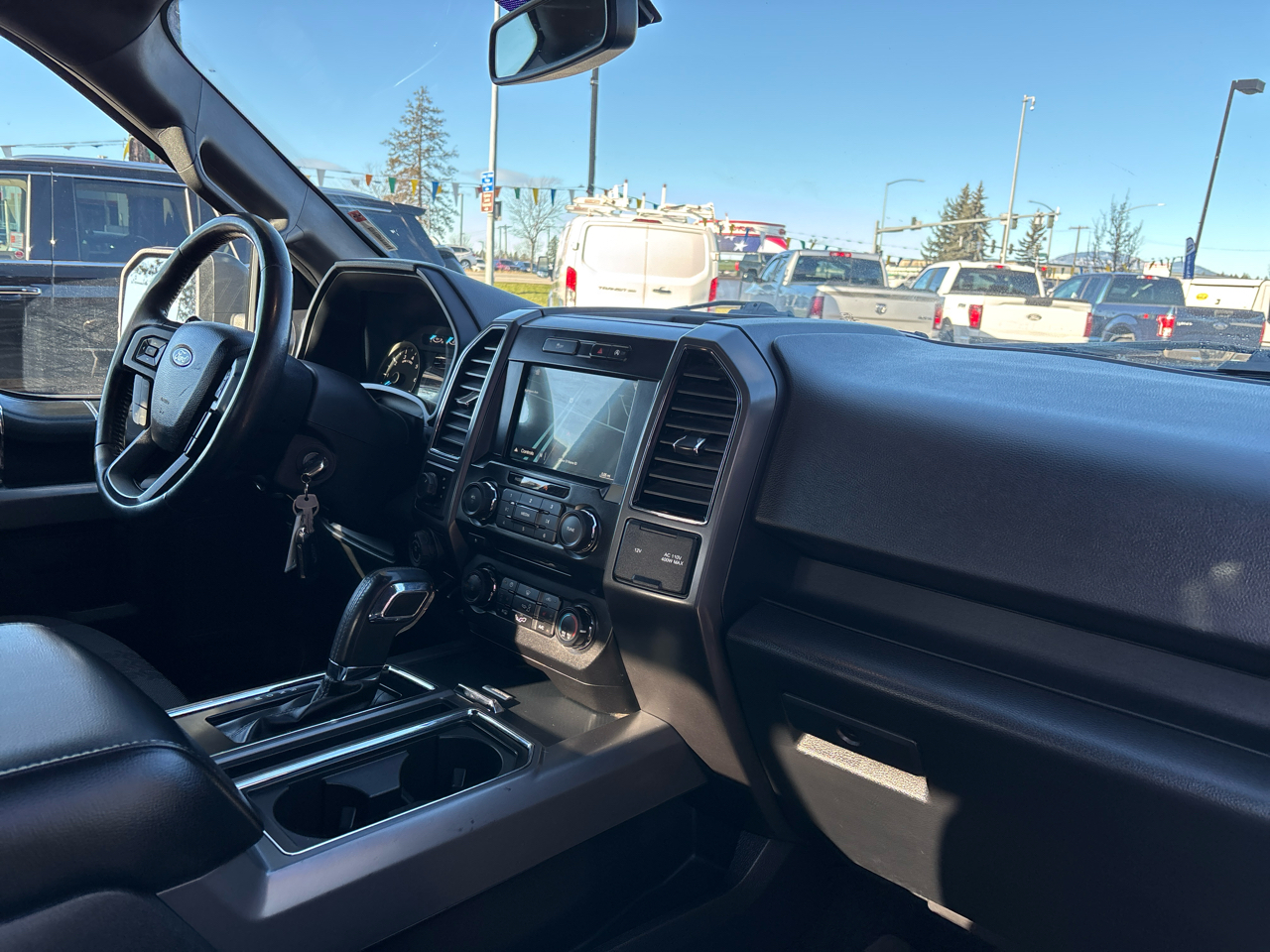 Ford F-150 4WD SuperCrew 157" XLT 2018
