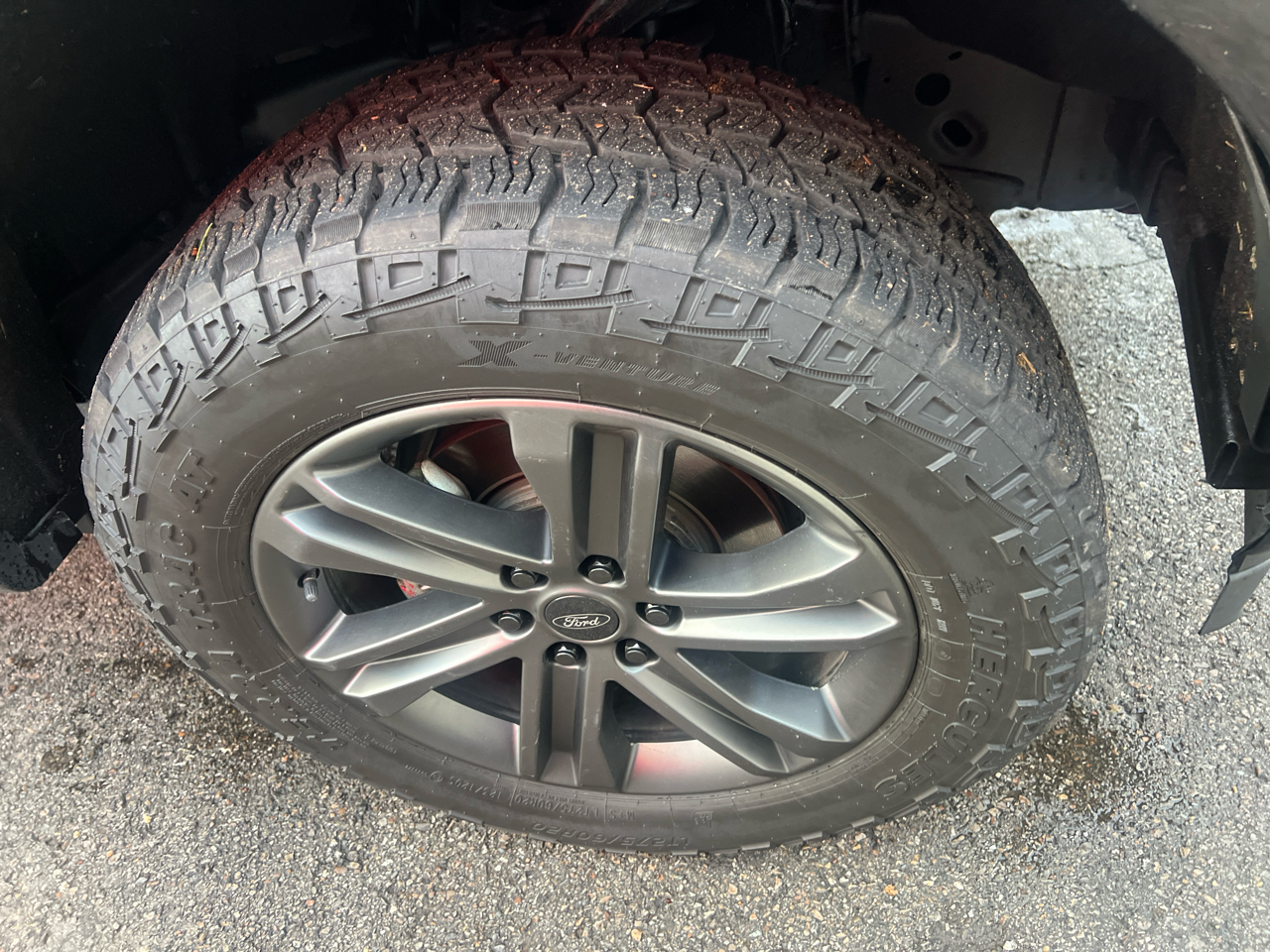 Ford F-150 4WD SuperCrew 145" Lariat 2020