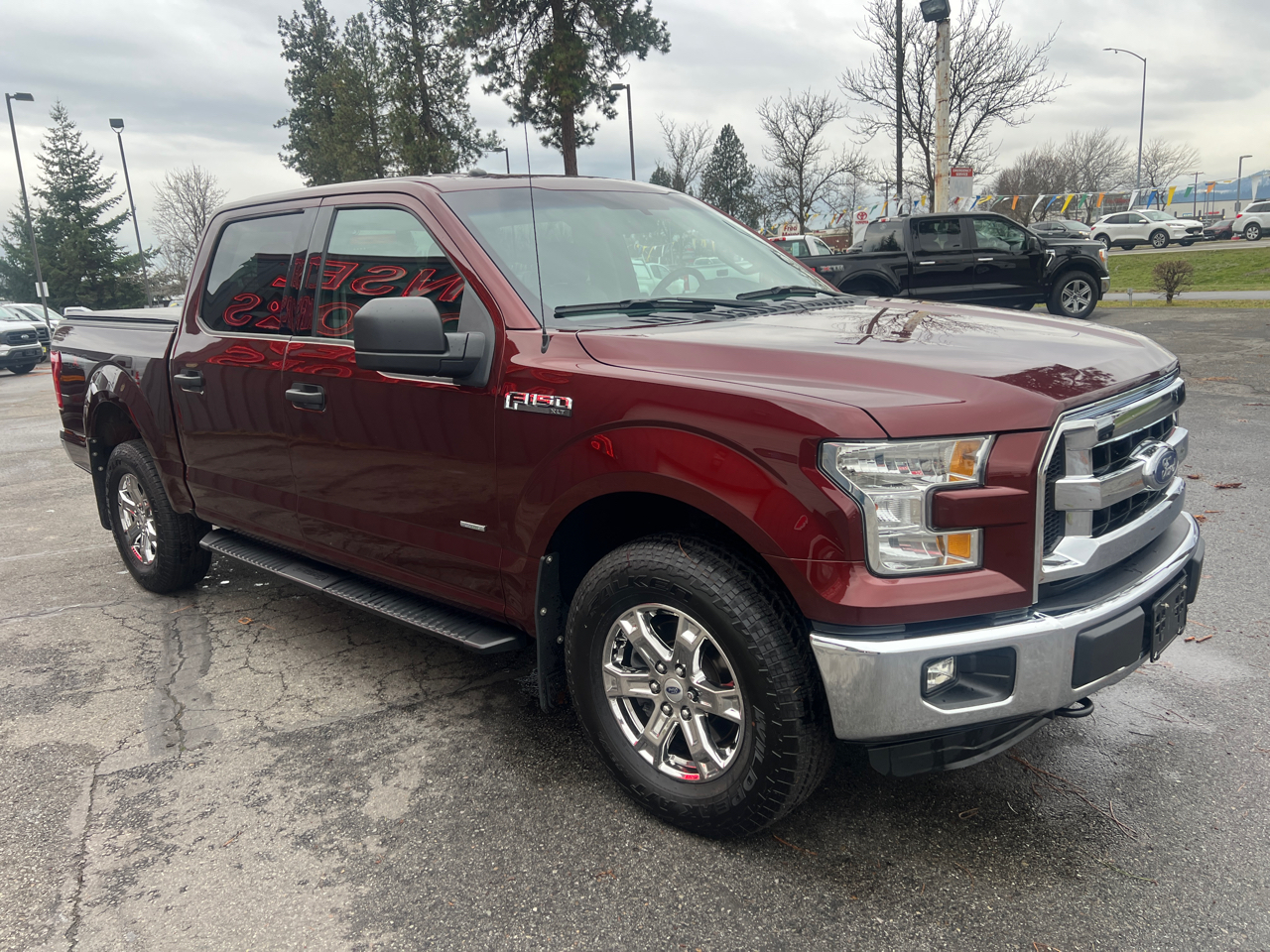 Ford F-150 4WD SuperCrew 145" XLT 2015