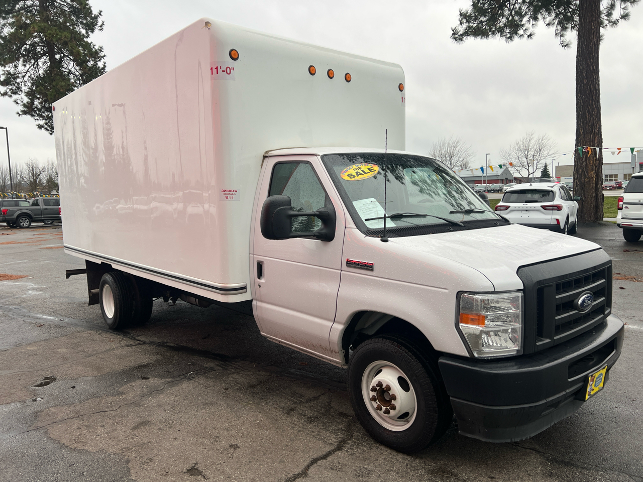 Ford E-Series Cutaway E-450 DRW 158" WB 2023