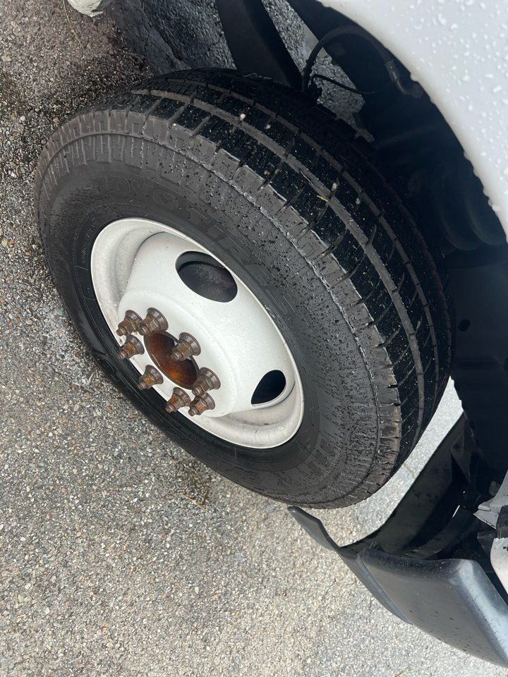 Ford E-Series Cutaway E-450 DRW 158" WB 2023