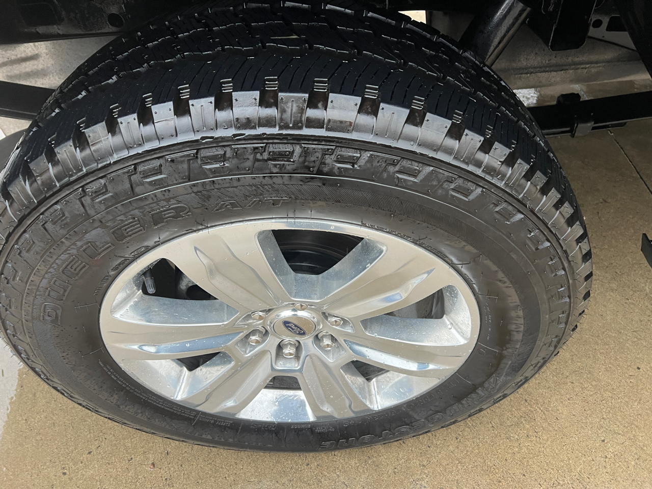 Ford F-150 4WD SuperCrew 157" Lariat 2020