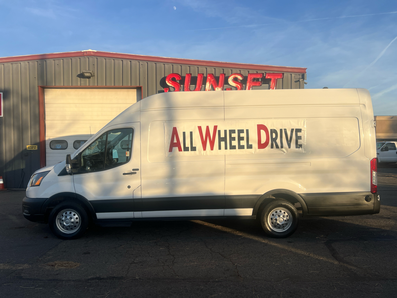 Ford Transit Cargo Van T-350 148" EL Hi Rf 9500 GVWR AWD 2022