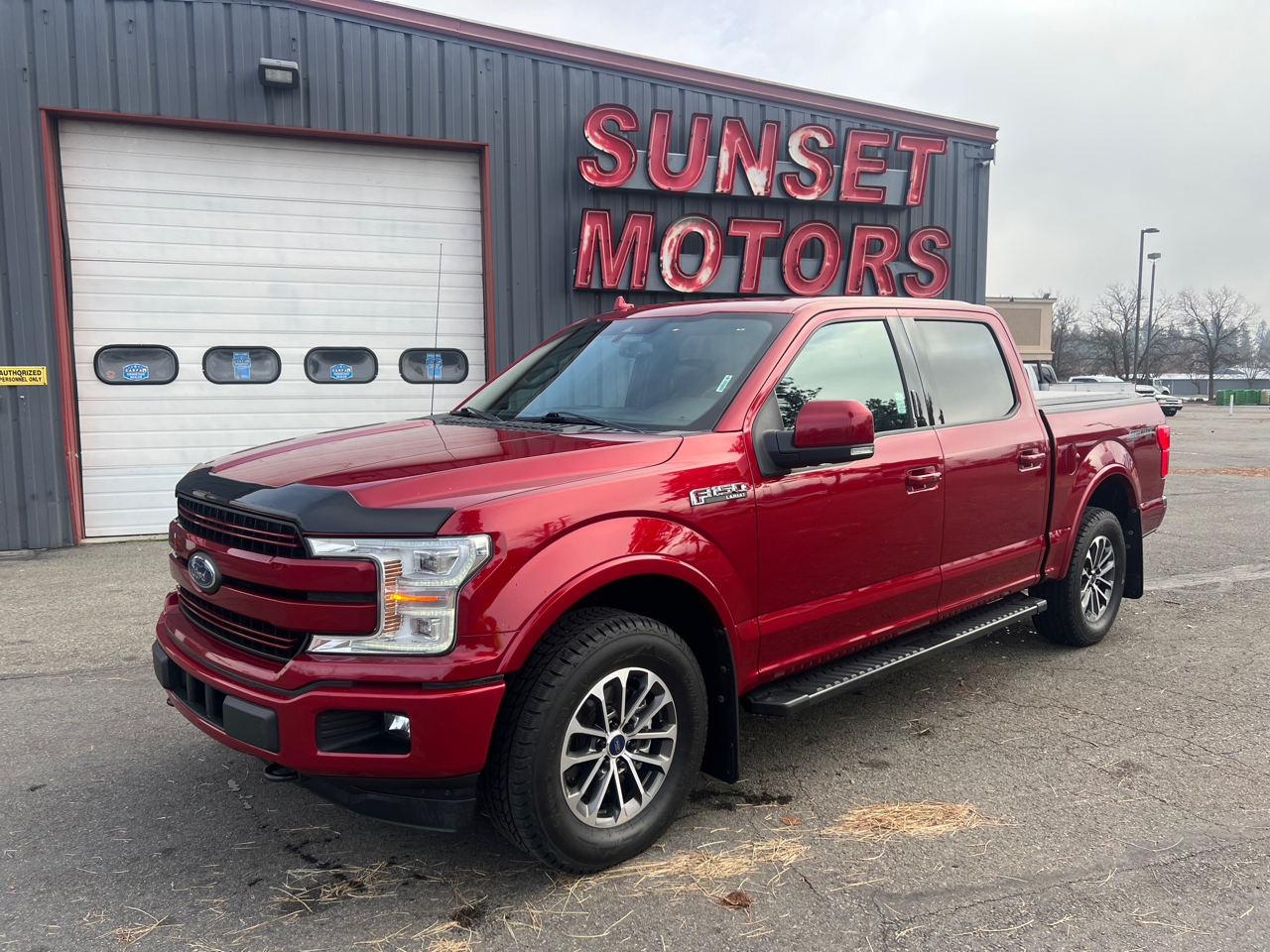 2018 Ford F-150 4WD SuperCrew 145" Lariat