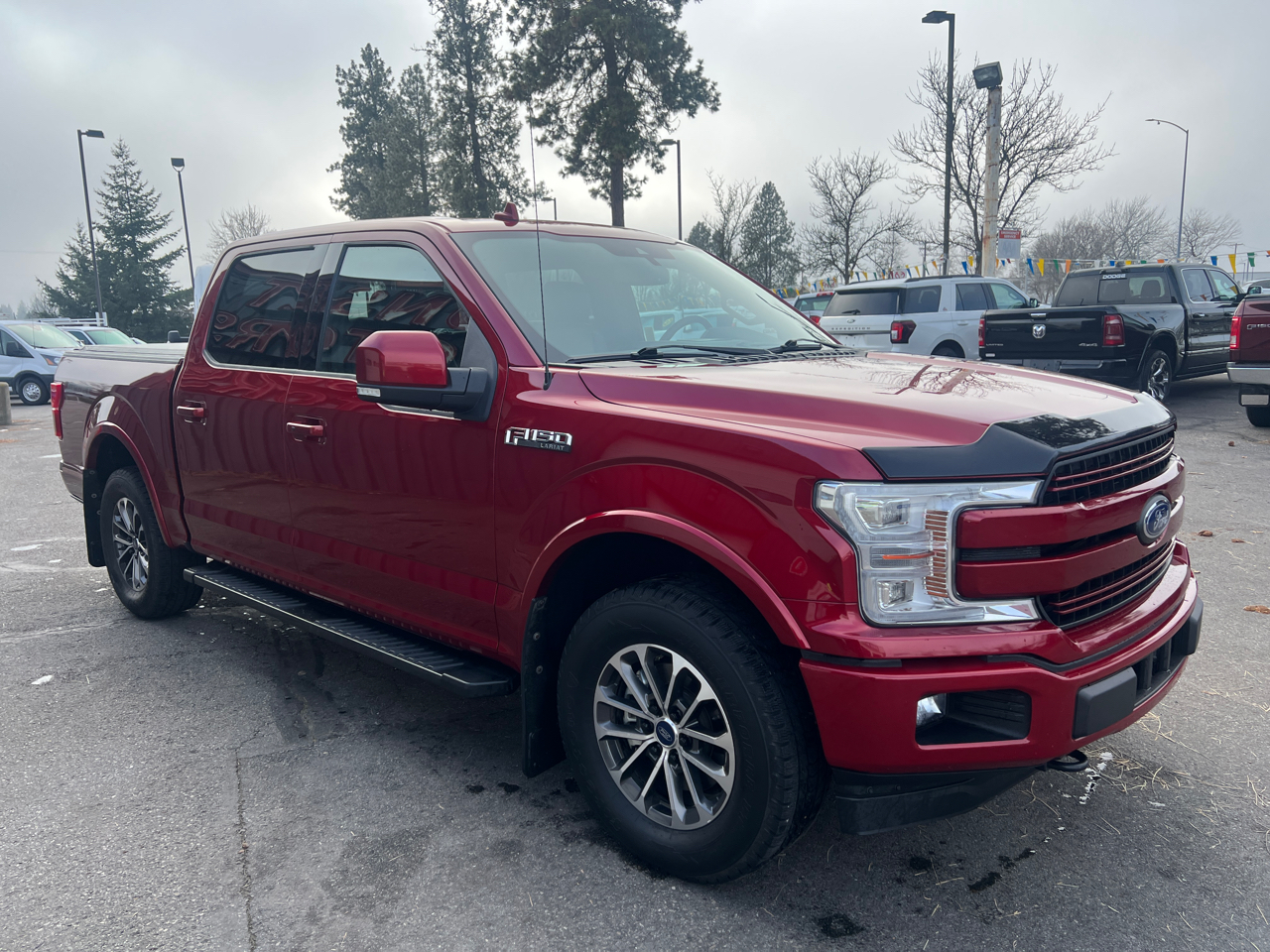 Ford F-150 4WD SuperCrew 145" Lariat 2018