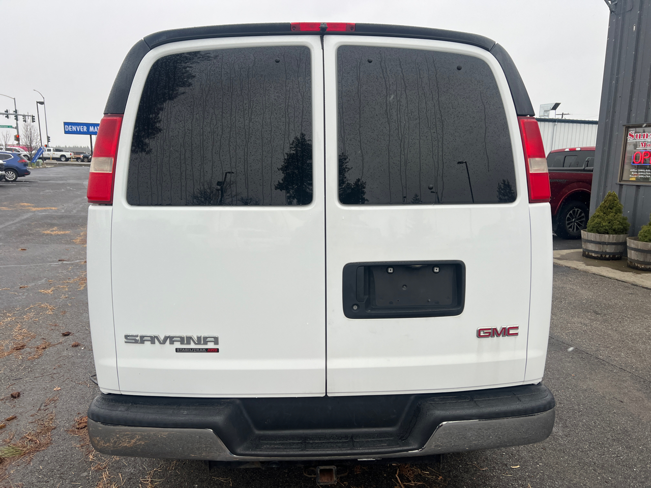 GMC Savana Passenger AWD 1500 135" LS 2014