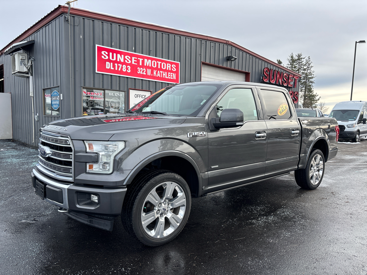 2017 Ford F-150 4WD SuperCrew 145" Limited