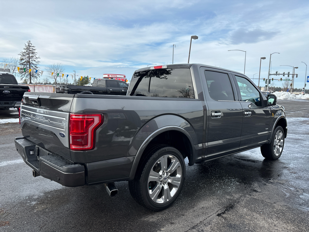 Ford F-150 4WD SuperCrew 145" Limited 2017