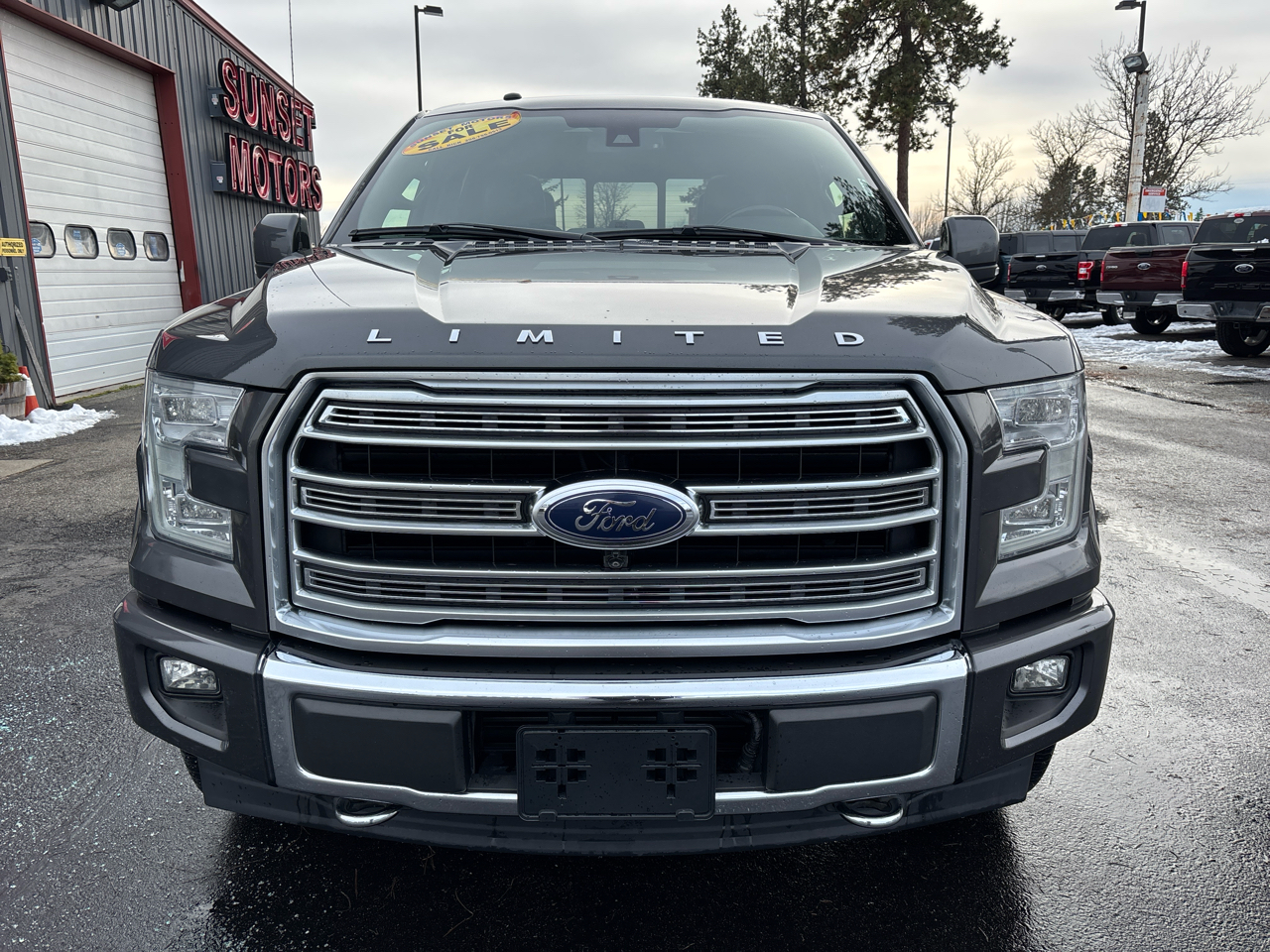 Ford F-150 4WD SuperCrew 145" Limited 2017