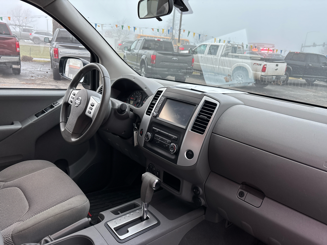 Nissan Frontier Crew Cab 4x4 SV Auto 2019