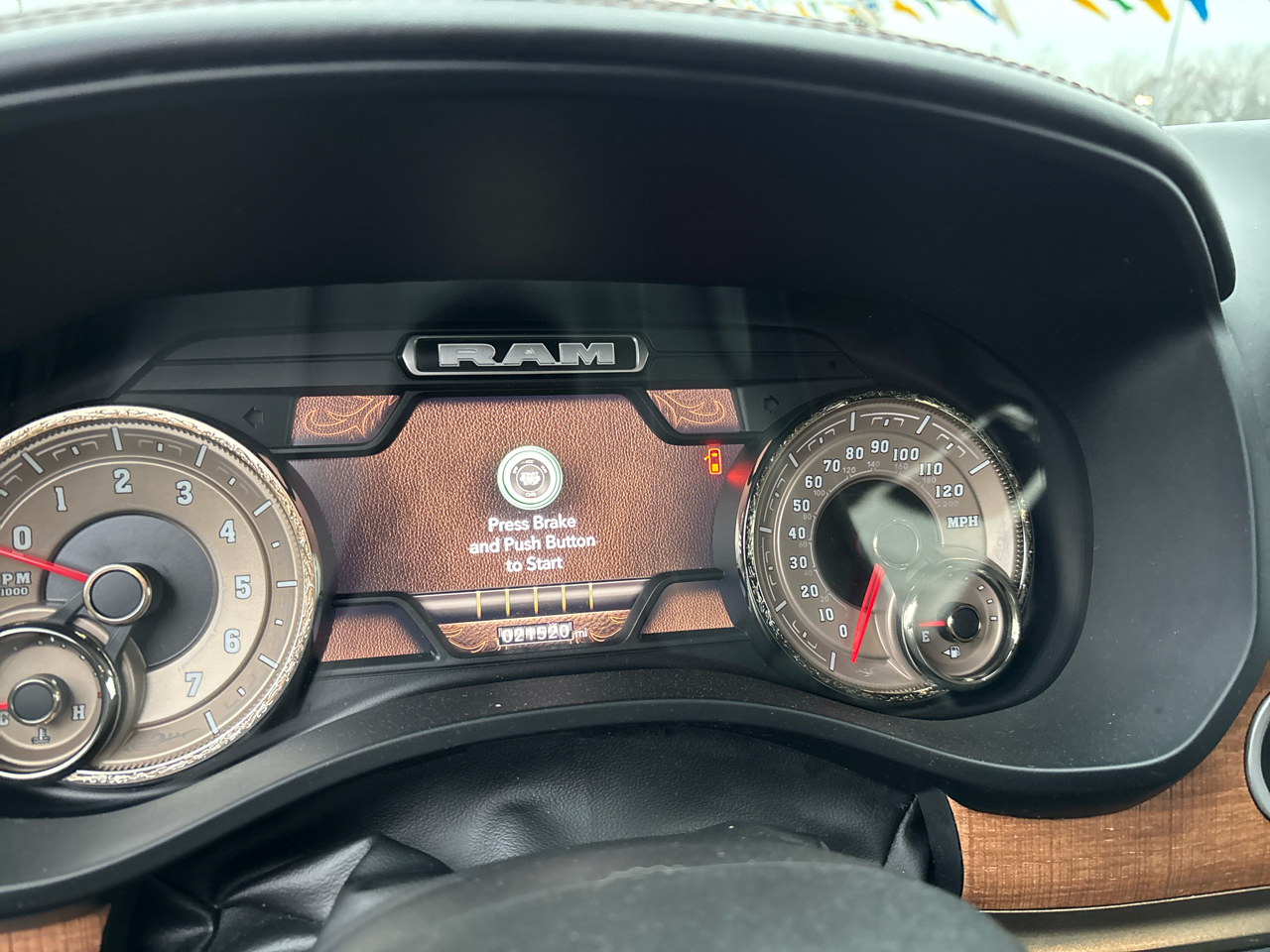 RAM 1500 Limited Longhorn 4x4 Crew Cab 5'7" Box 2022