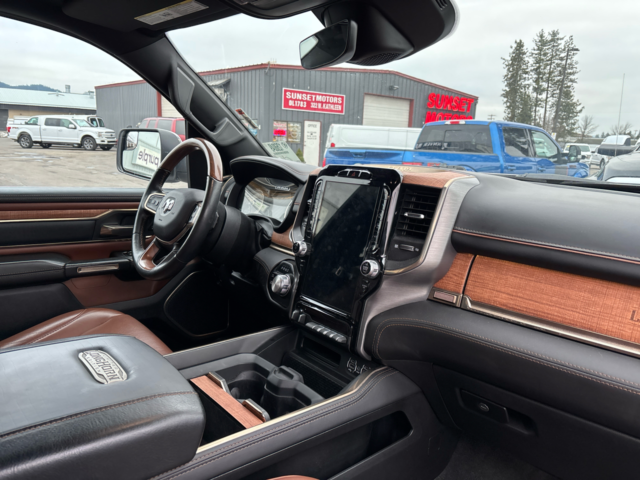 RAM 1500 Limited Longhorn 4x4 Crew Cab 5'7" Box 2022