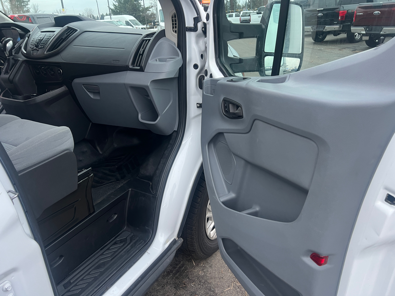 Ford Transit Cargo Van T-150 148" Low Rf 8600 GVWR Swing-Out RH Dr 2016