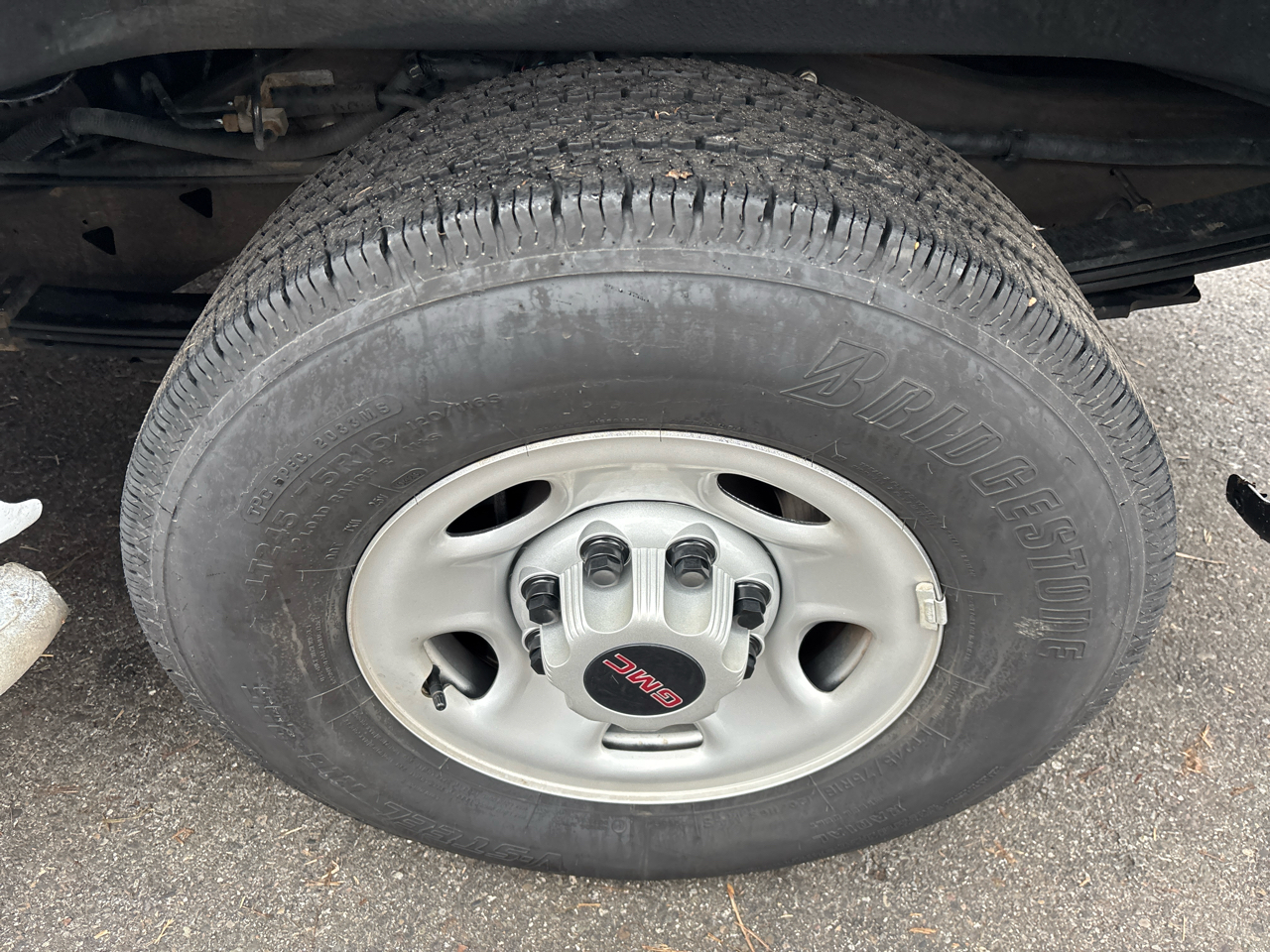 GMC Savana Cargo Van RWD 2500 135" 2023