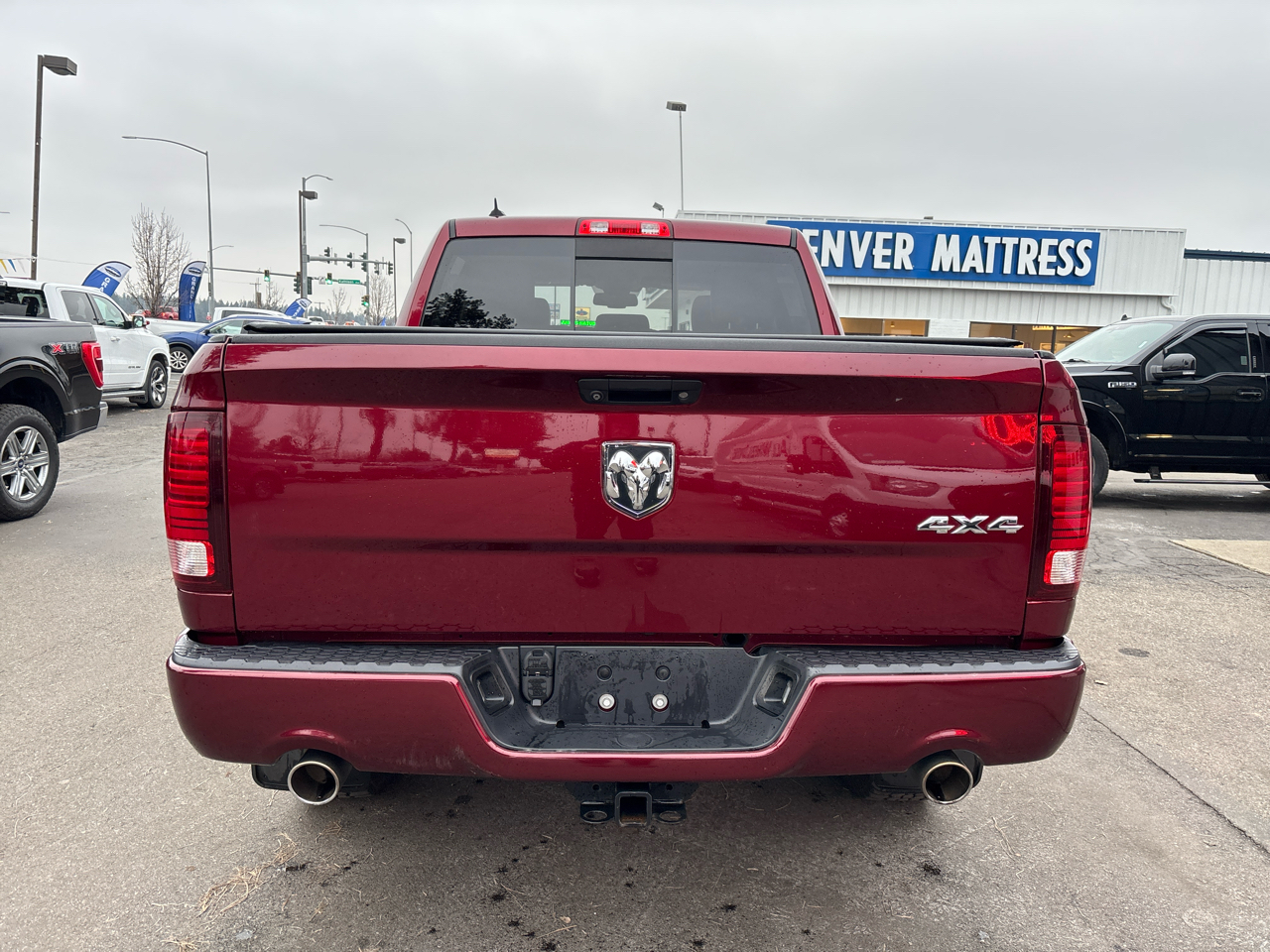 RAM 1500 4WD Crew Cab 149" Sport 2018