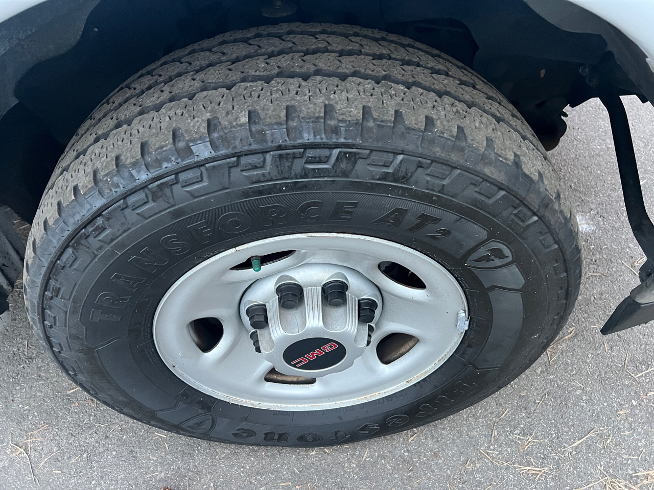 GMC Savana Cargo Van RWD 2500 155" 2017