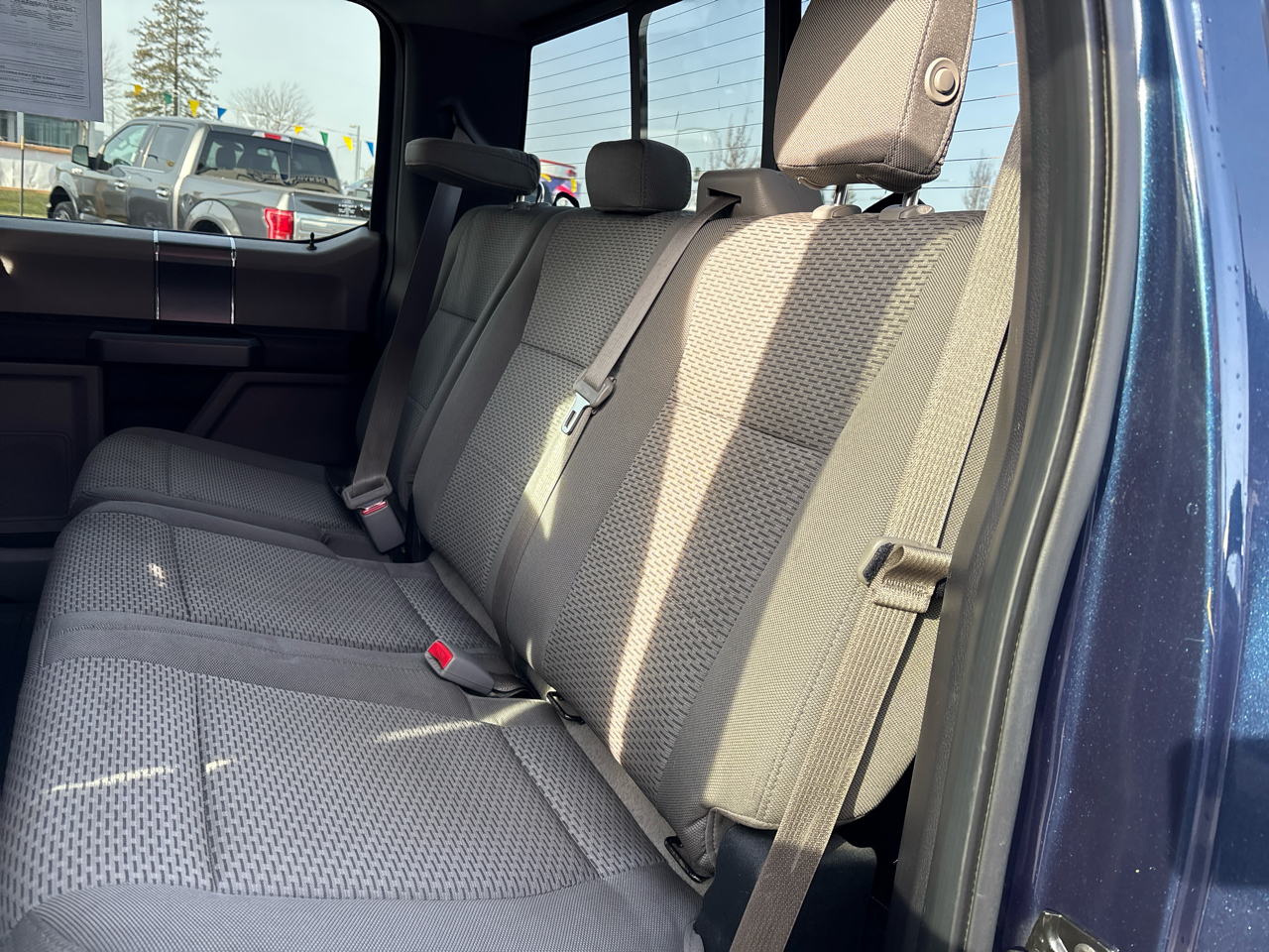 Ford F-150 4WD SuperCrew 145" XLT 2015