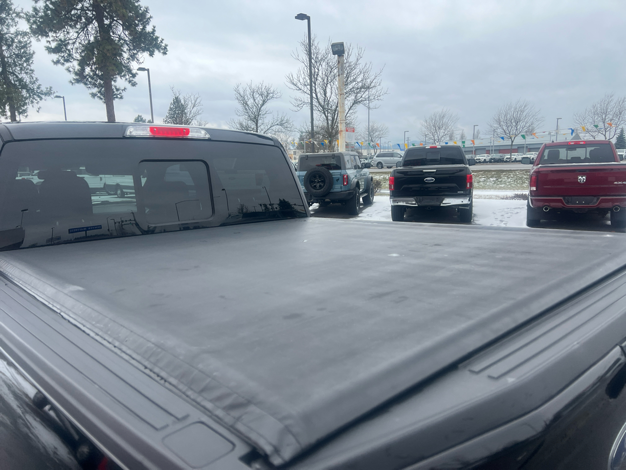 Ford F-150 4WD SuperCrew 145" Lariat 2016