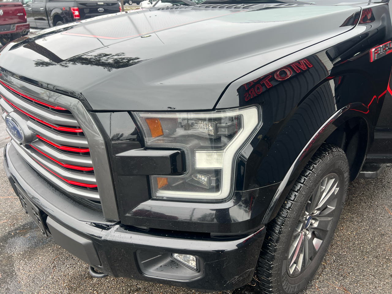 Ford F-150 4WD SuperCrew 145" Lariat 2016