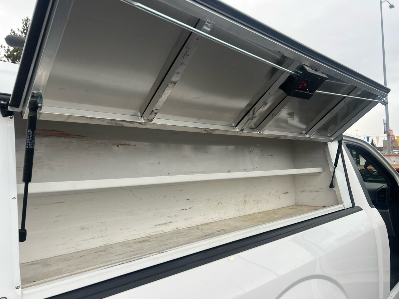 Ford F-150 4WD Reg Cab 122.5" XL 2020