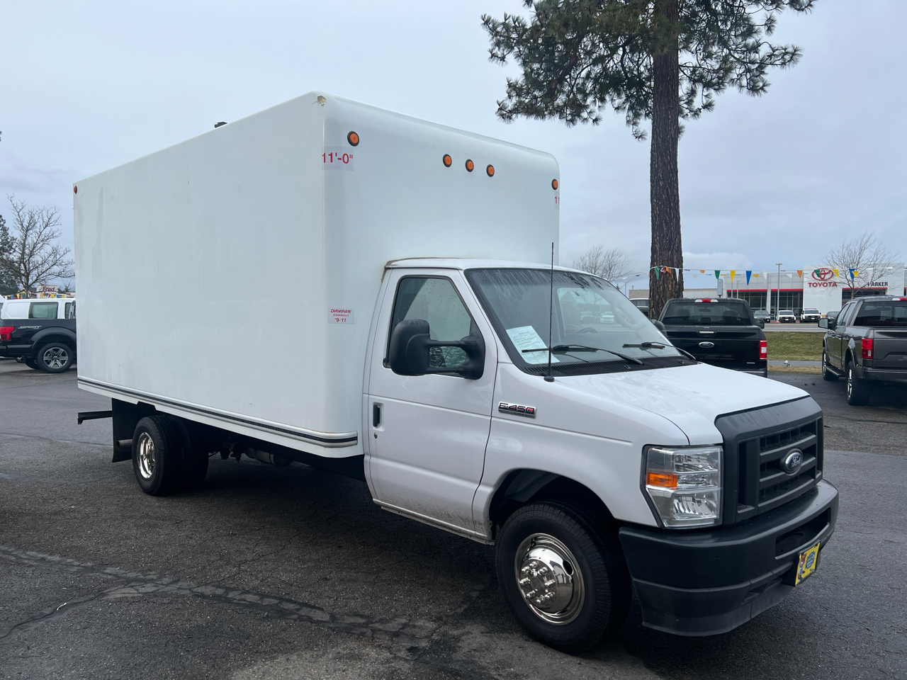 Ford E-Series Cutaway E-450 DRW 158" WB 2023