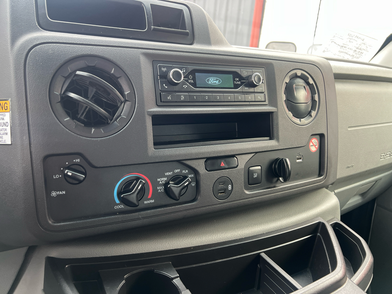 Ford E-Series Cutaway E-450 DRW 158" WB 2023