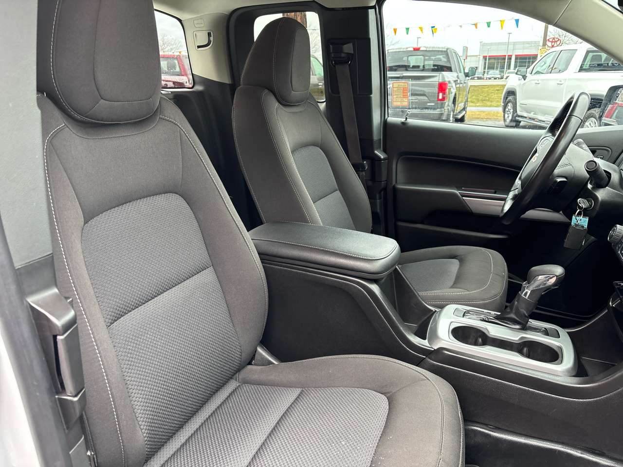 Chevrolet Colorado 2WD Ext Cab 128" LT 2022