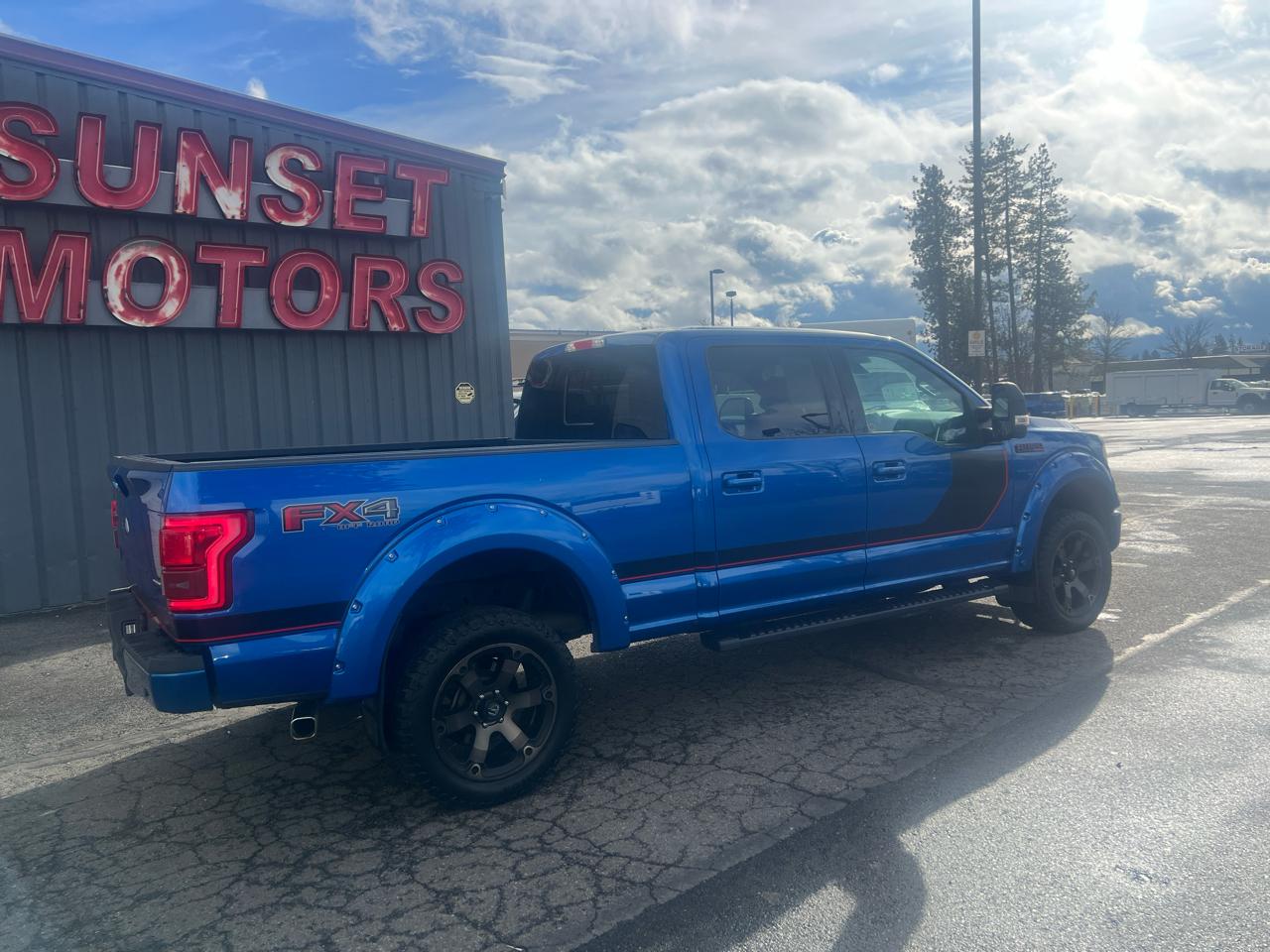 Ford F-150 4WD SuperCrew 157" Lariat 2016