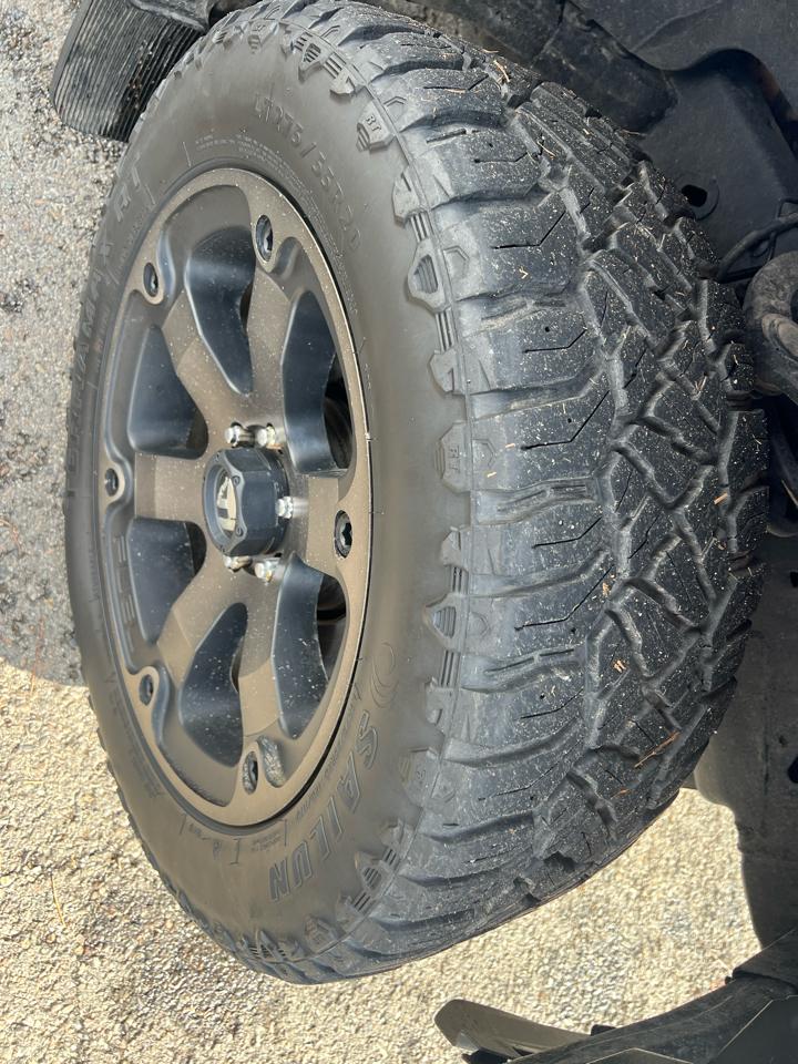 Ford F-150 4WD SuperCrew 157" Lariat 2016