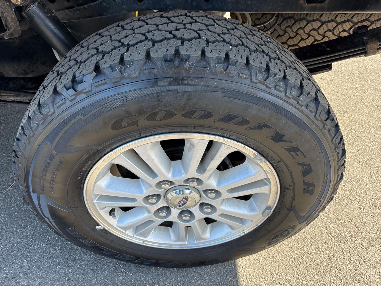 Ford F-150 4WD SuperCab 163" XL w/HD Payload Pkg 2014