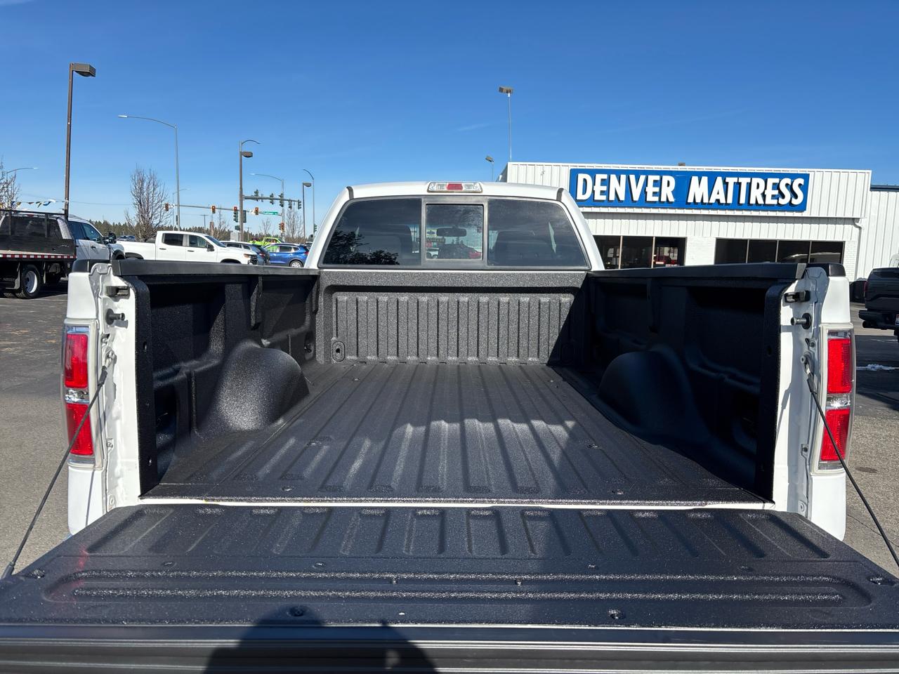 Ford F-150 4WD SuperCab 163" XL w/HD Payload Pkg 2014