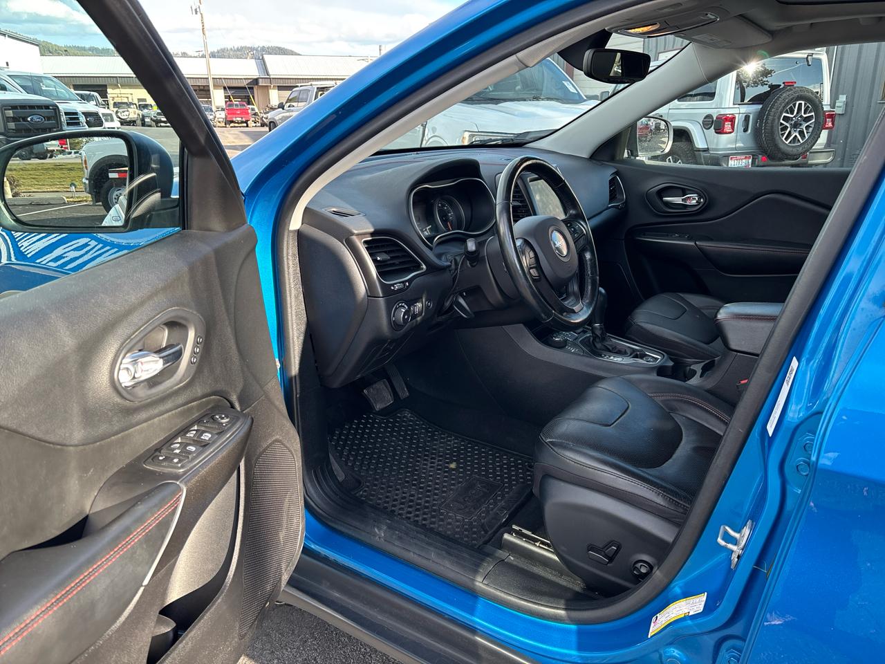 Jeep Cherokee Trailhawk Elite 4x4 2020