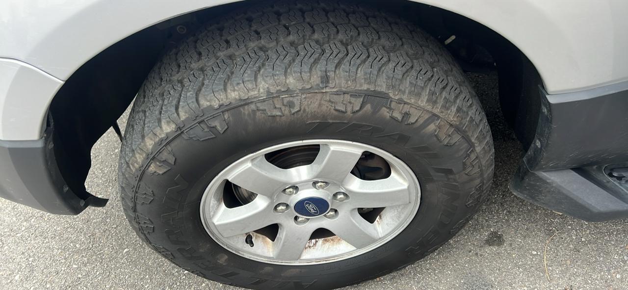 Ford Expedition 4WD 4dr XL 2015