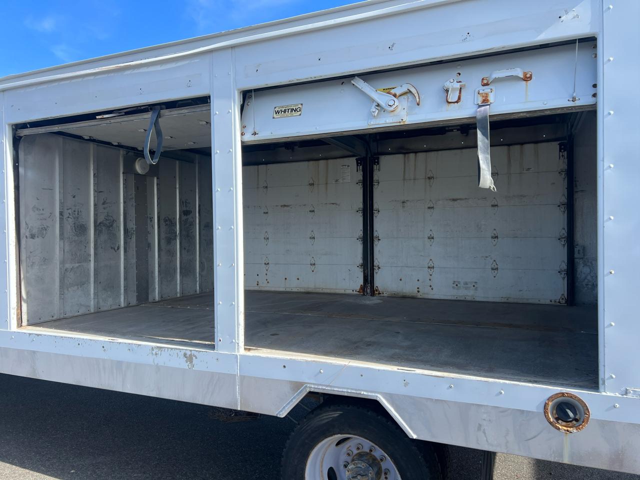 Ford Super Duty F-550 DRW XL 4WD Reg Cab 205" WB 120" CA 2019