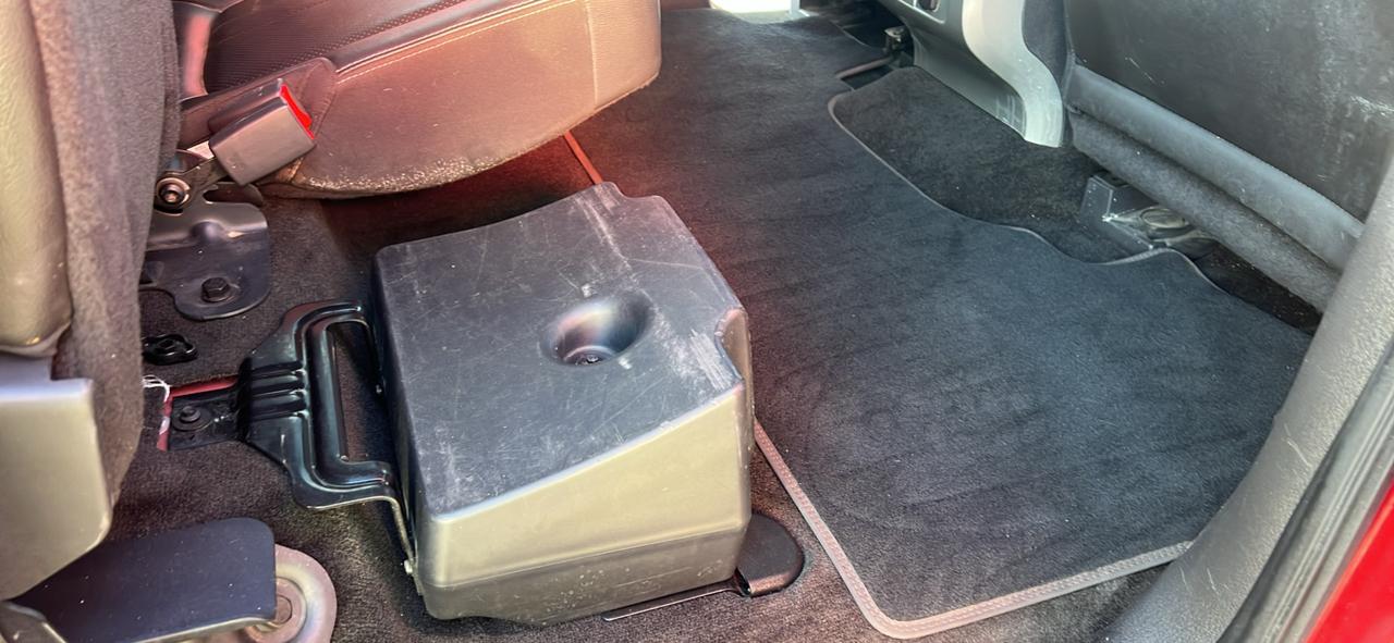 Ford F-150 4WD SuperCrew 145" Platinum 2012